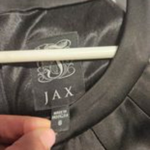 Melanie Lyne - JAX Cocktail Dress Size 6 - Picture 6 of 6